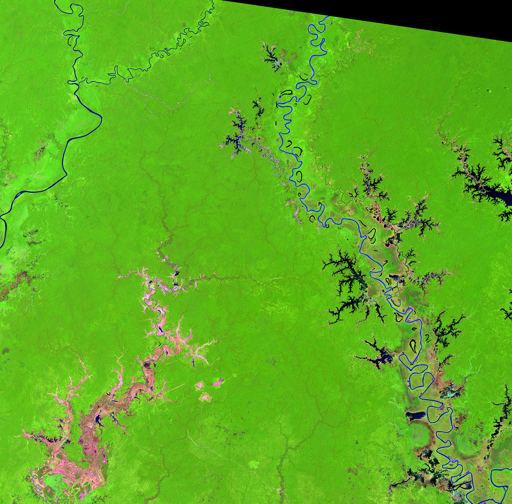 Nov. 20, 1990, Landsat 5 (path/row 100/65) — Papua, Indonesia