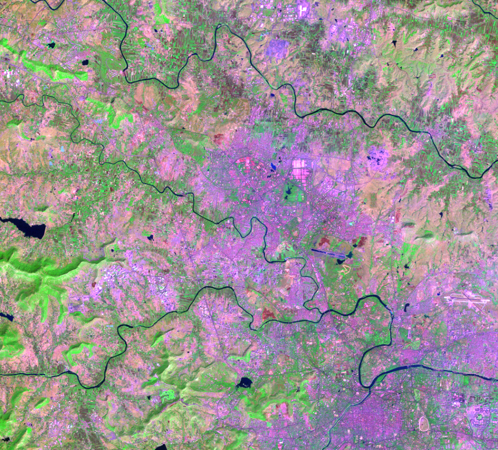 Nov. 14, 2008, Landsat 5 (path/row 147/47) — Impervious surface in Pune, India