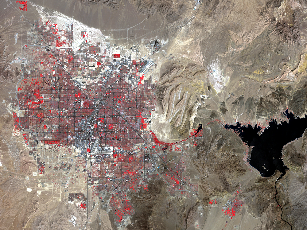 Aug. 26, 2004, Landsat 5 (path/row 39/35) — Las Vegas, Nevada, USA