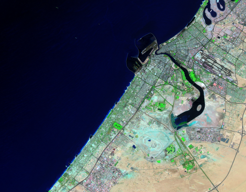 May 22, 2001, Landsat 7 (path/row 160/42,43) — The World, Dubai, United Arab Emirates