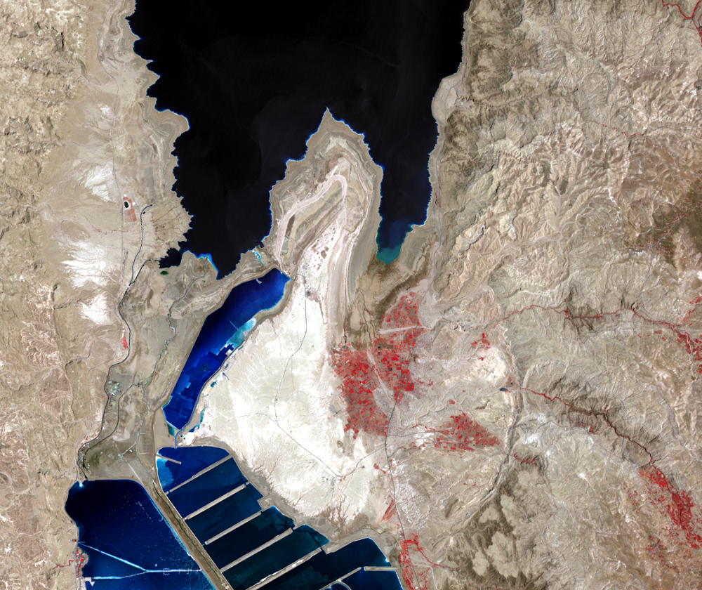 June 11, 2022, Landsat 8 (path/row 174/38) — Lisan Peninsula, Dead Sea